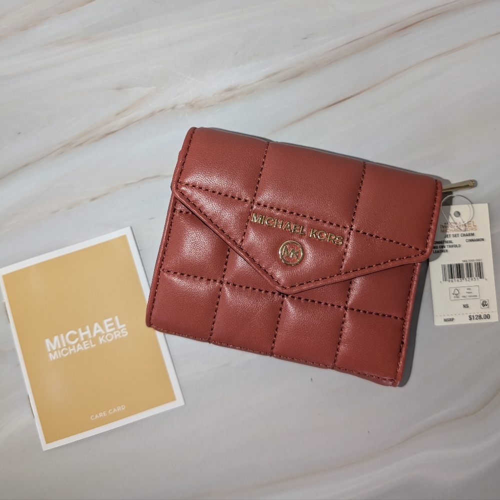 BNWT Michael Kors Jet Set Charm Medium Envelope Trifold Wallet